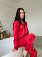 VS red satine pajamas - Image 4