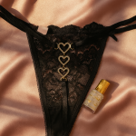 Lace x hearts string